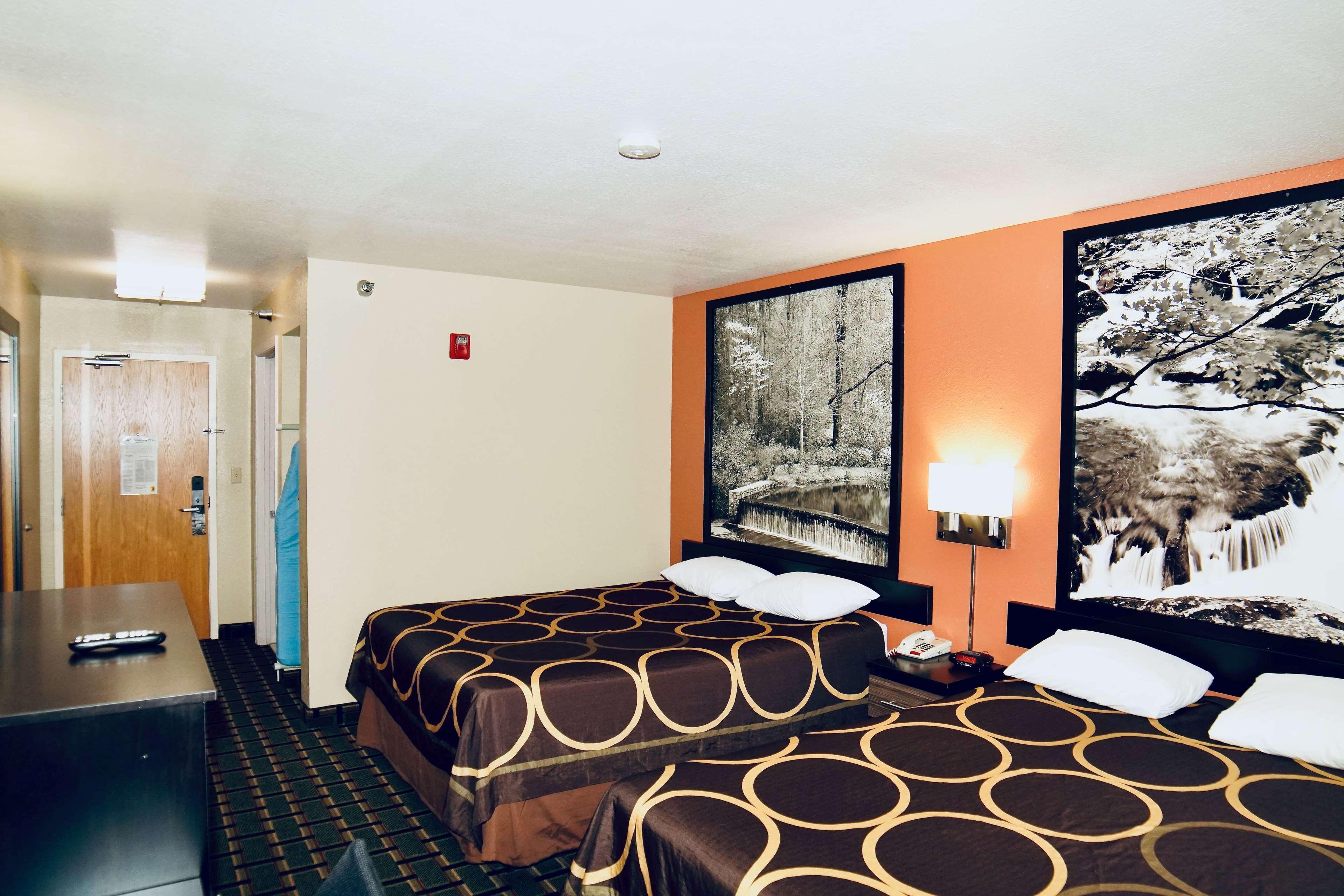 Super 8 By Wyndham Crossville Tn מראה חיצוני תמונה